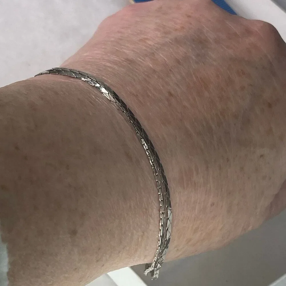 Vintage Trifari double chain silver tone bracelet.